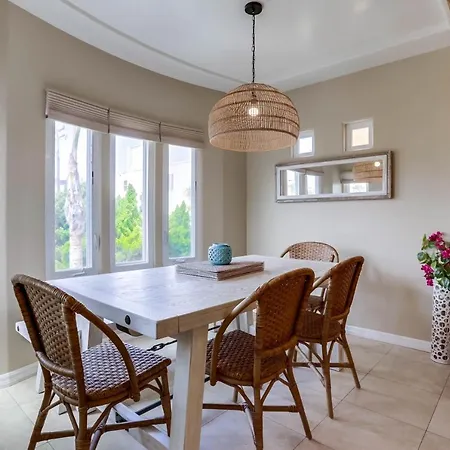 Stunning Ocean View Home W Rooftop Terrace, Firepit, Fast Wifi, Ac & Parking! San Diego Exterior photo